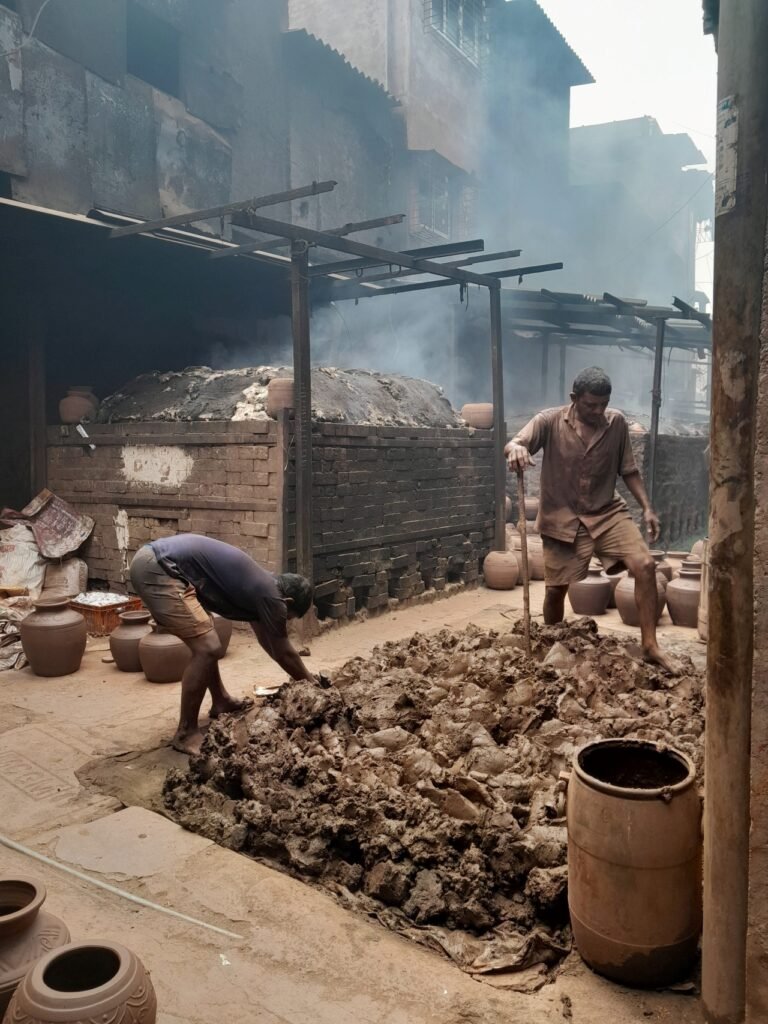 Clay work in Kumbharwada, Dharavi