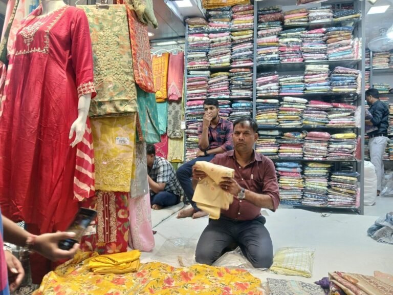 Mangaldas textile Market visit - Mumbai Experiences