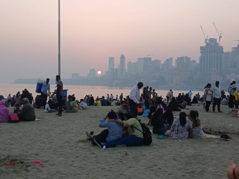 Chowpatty beach on street food tour - Mumbai Experiences