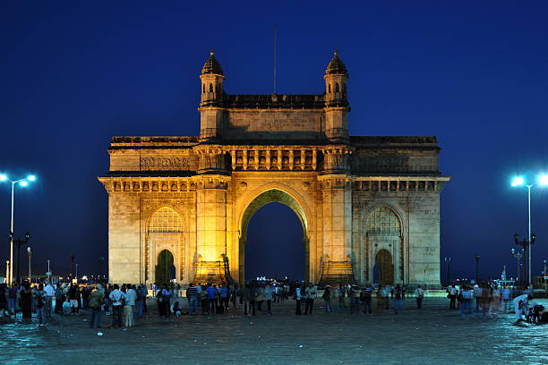 Gateway of India at dusk on a Mumbai full day tour
